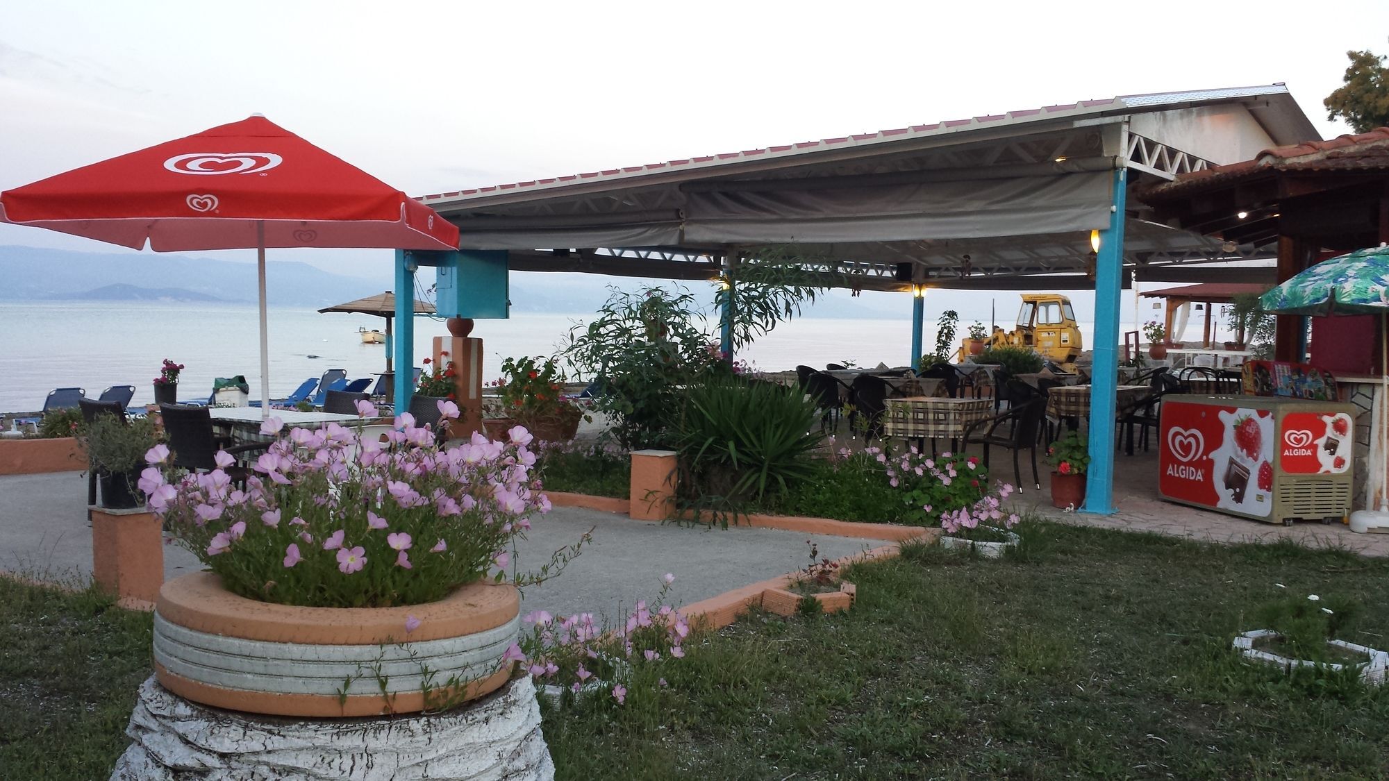 Nikolas Club Kavos Exterior photo